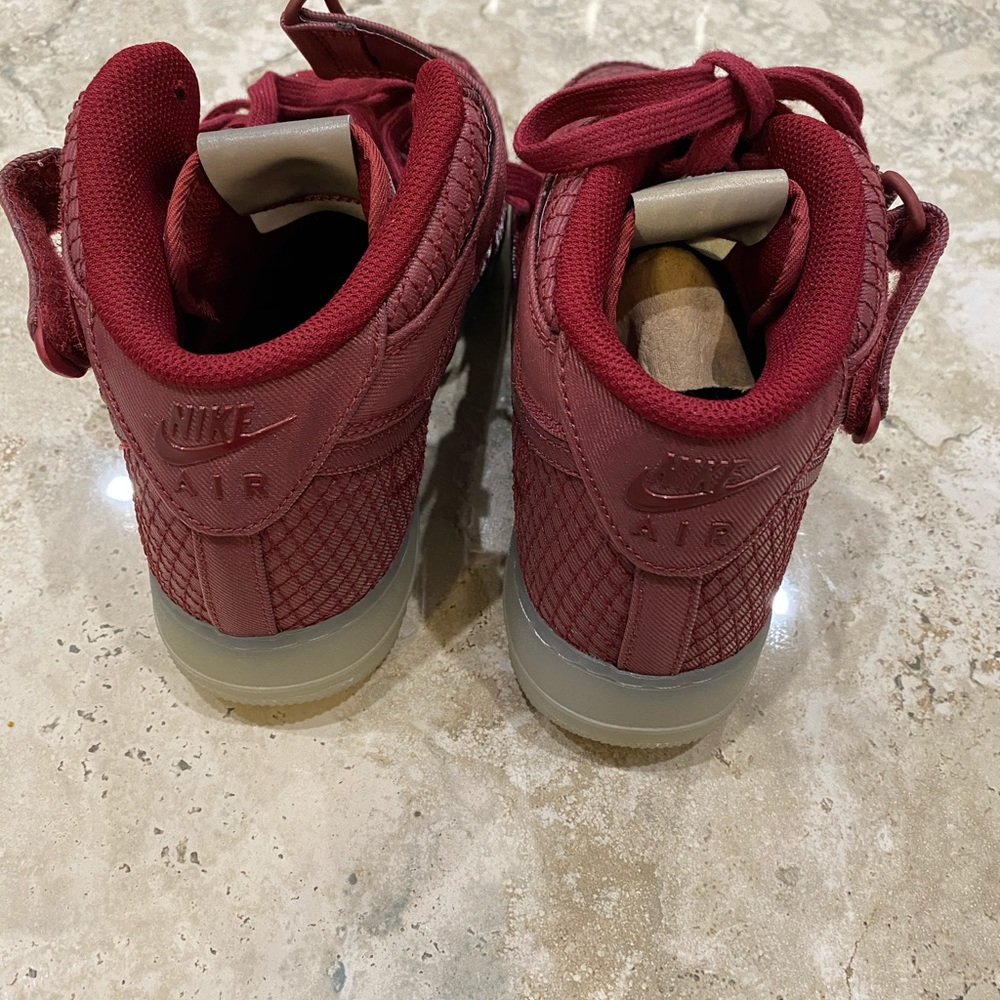 NEW NIKE AIR FORCE 1 MID '07 LV8 MENS SZ 9 - Picture 4 of 7